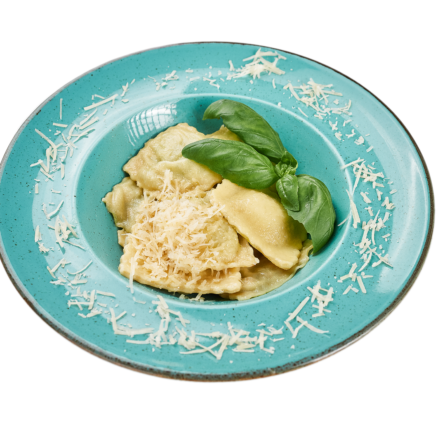 Равіолі з лососем та шпинатом